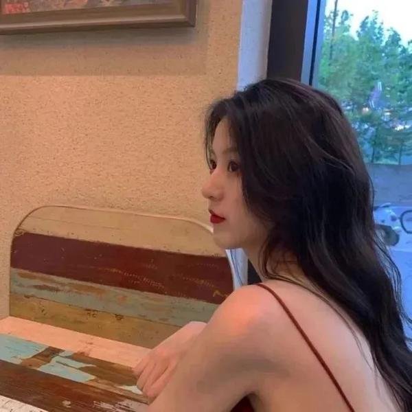 玛德莲堕落少女